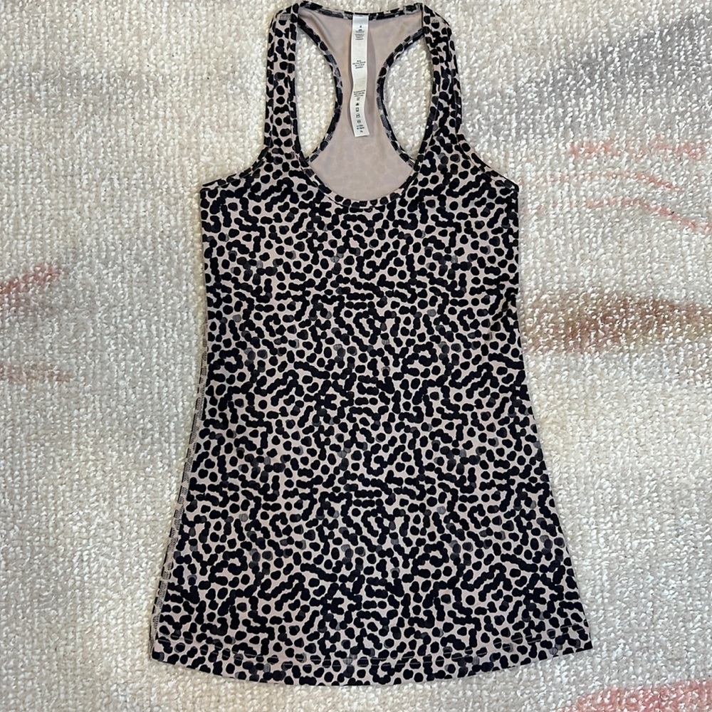 New without tag Lululemon Racerback Tank Size 4